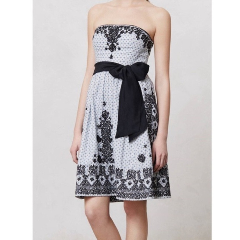 Moulinette Soeurs Anthropologie Embroidered
Dress Strapless Women's Size 2